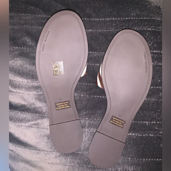 TORY BURCH EVERLY BABY HAIR CALF SLIDES - Picture 6 of 6